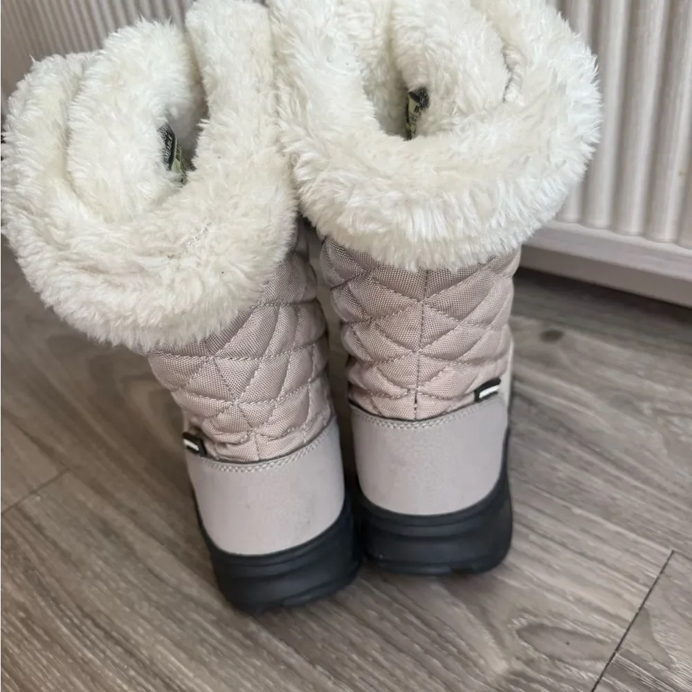 Kamik Waterproof Winter Boots Faux Fur Lined Snow Boots Beige Size 7